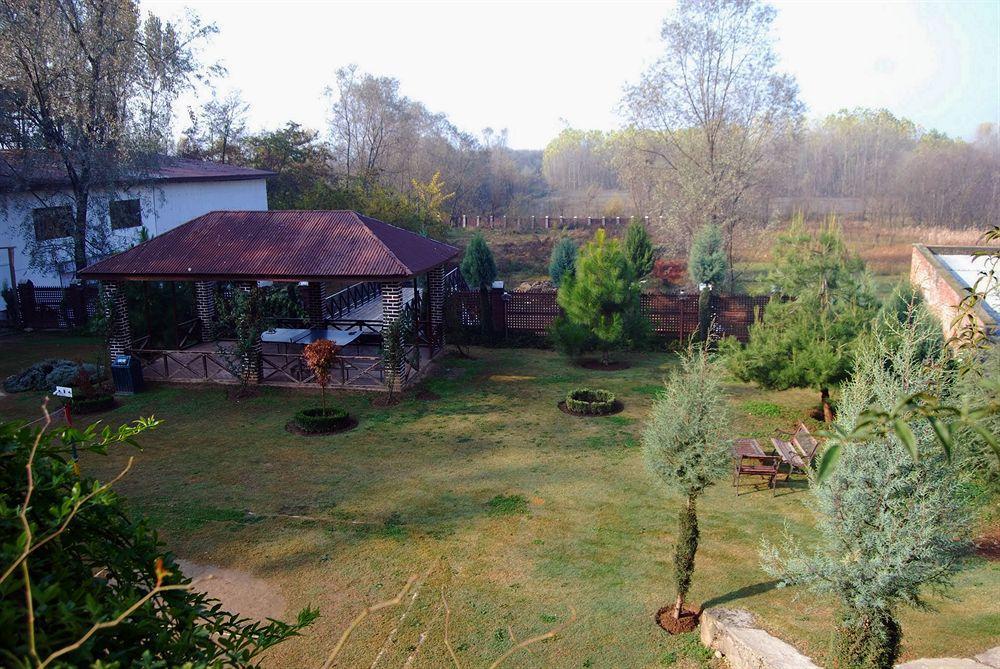 Hotel Heevan Resort Srinagar  Exterior photo