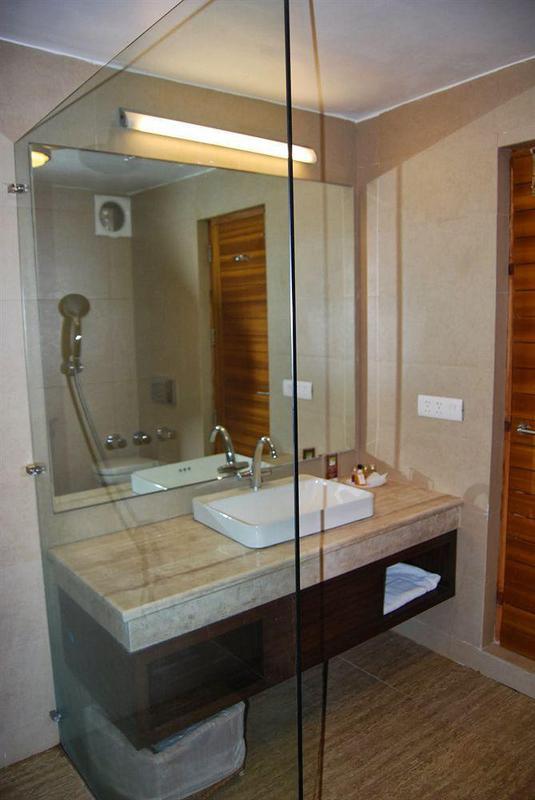 Hotel Heevan Resort Srinagar  Exterior photo